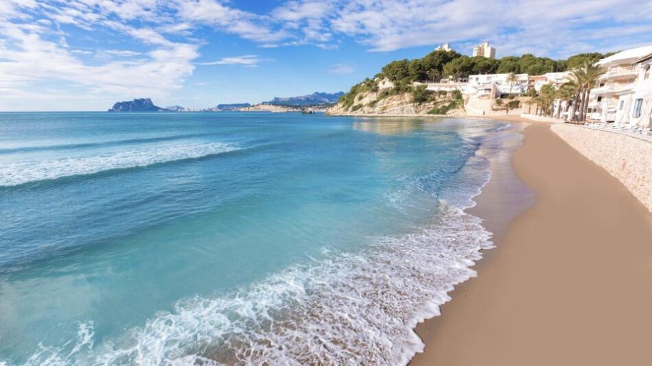 Playas y actividades acuáticas en Moraira