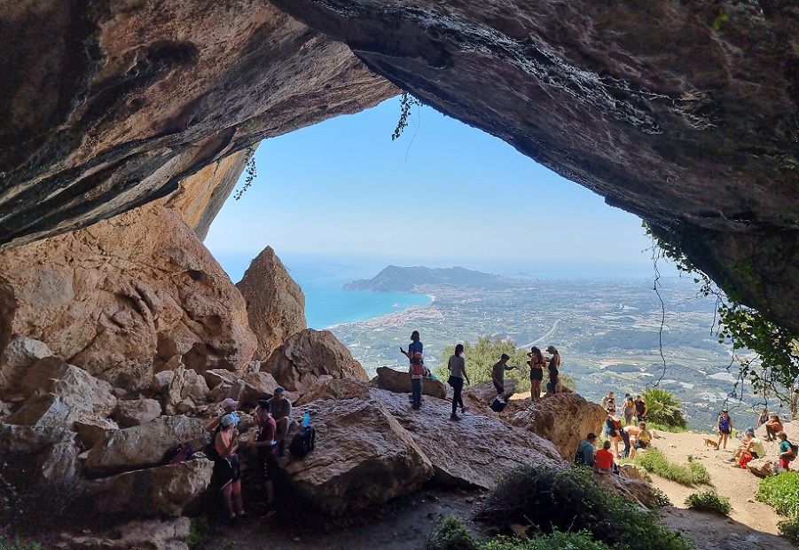 Disfruta de la Naturaleza: Actividades de montaña en Moraira